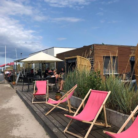 Ferienwohnung Sandkueste Mit Strandkorb & Indoor Spielplatz Heiligenhafen Exterior foto